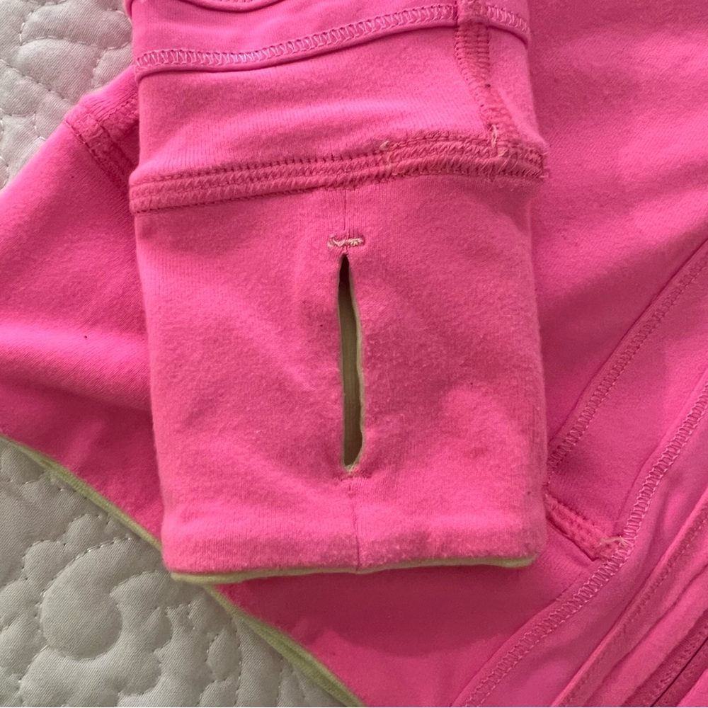 Ivivva reversible jacket 🙌🏻✨ - Picture 7 of 13